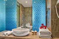 Hermes Suites Batsi  Ngoại thất bức ảnh